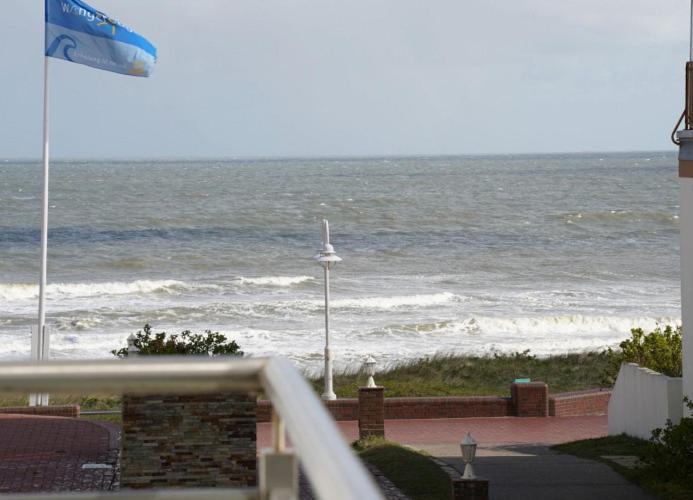 Seepferdchen - Kuscheliges Apartment Mit Meerblick-Balkon Wangerooge Ngoại thất bức ảnh